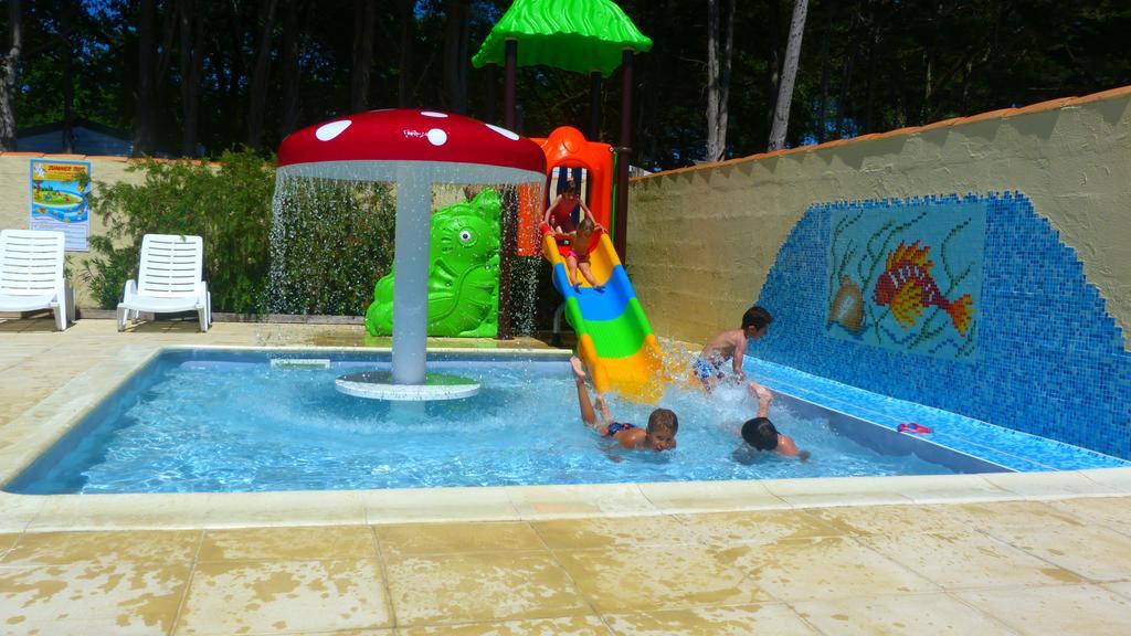 Camping La Maurie Foulerot Bagian luar foto